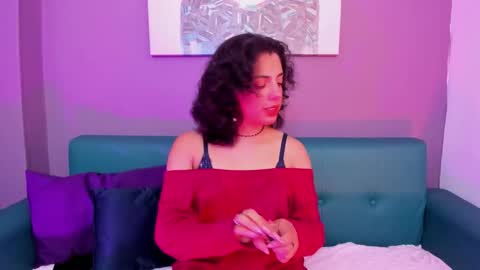 alessiia__ online show from November 11, 3:50 am