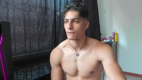 alessio Vale online show from March 22, 6:22 pm