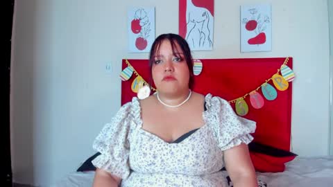 AleSweett online show from April 1, 12:28 pm