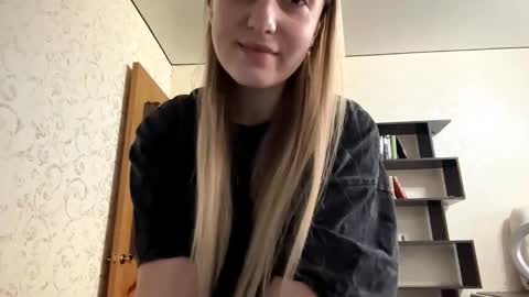 April online show from December 15, 6:39 am