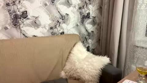 Aletta Oushen online show from February 5, 6:26 pm