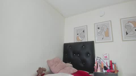 Alexa online show from December 5, 7:49 pm