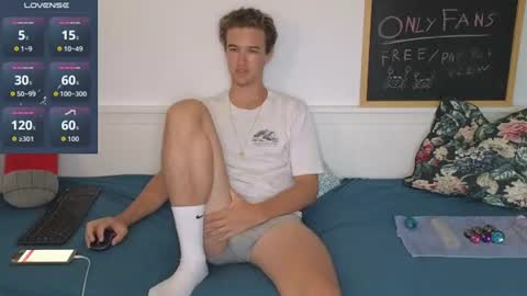 Alex83530 online show from July 30, 7:18 am
