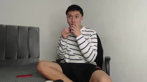 Owen online show from December 31, 6:24 pm