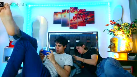 sneider online show from January 10, 10:04 pm