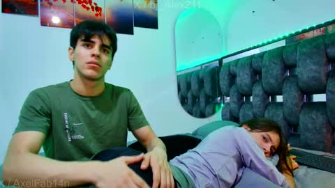 sneider online show from March 11, 6:08 am