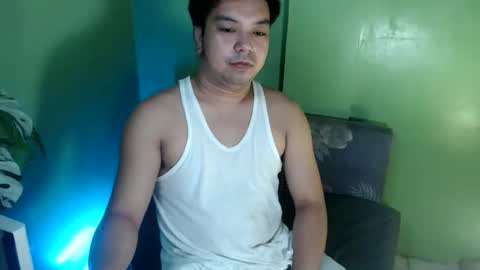 Snapshot of alex_babex chatting on April 26, 2:20 am Steve online show from April 26, 2:20 am