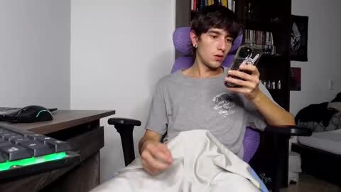 alex_connorr online show from November 7, 3:39 am