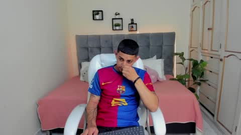 alex online show from January 13, 12:13 pm