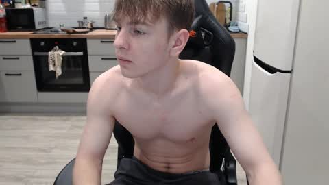 Alex online show from December 4, 10:51 pm