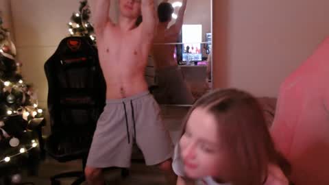 Alex online show from January 1, 3:02 am