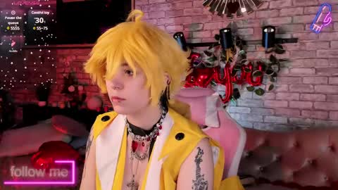 Snapshot of alex_howell chatting on February 11, 8:52 pm alex_howell online show from February 11, 8:52 pm