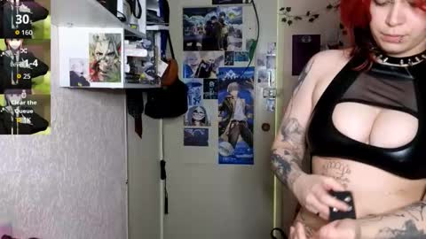 alex_howell online show from November 20, 7:02 pm