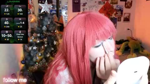 alex_howell online show from December 19, 8:27 pm