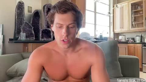 Alex Stone online show from July 31, 7:46 pm