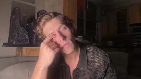 Alex Stone online show from August 7, 1:51 am