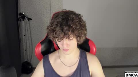 Snapshot of alex_mactavish chatting on September 17, 9:38 pm Alexander online show from September 17, 9:38 pm