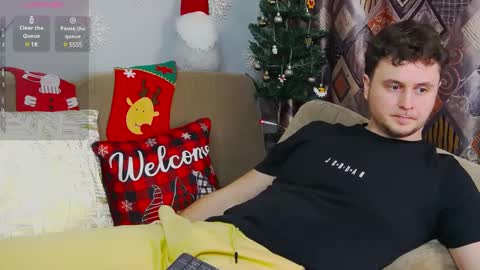 Snapshot of alex_onelove chatting on December 30, 5:13 pm Alex online show from December 30, 5:13 pm