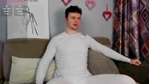 Snapshot of alex_onelove chatting on March 3, 6:48 am Alex online show from March 3, 6:48 am