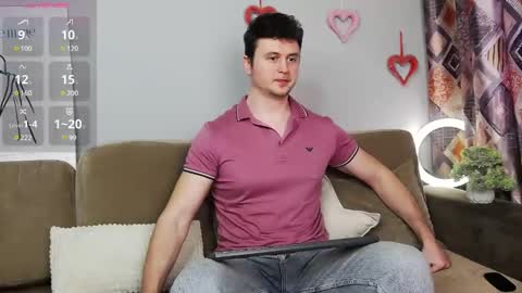 Snapshot of alex_onelove chatting on March 8, 9:28 am Alex online show from March 8, 9:28 am