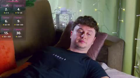 Alex online show from December 19, 7:04 am