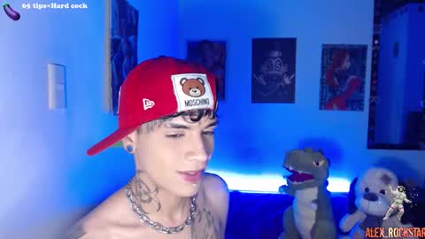    online show from March 8, 9:18 pm