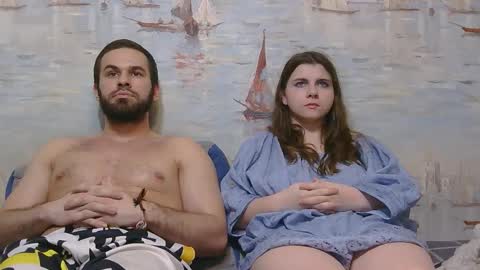 Alex and Sarah online show from March 6, 10:28 pm