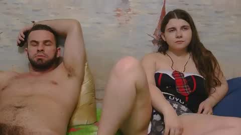 Alex and Sarah online show from June 29, 9:26 pm