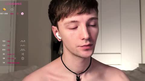 alex_schafer online show from January 15, 6:18 am