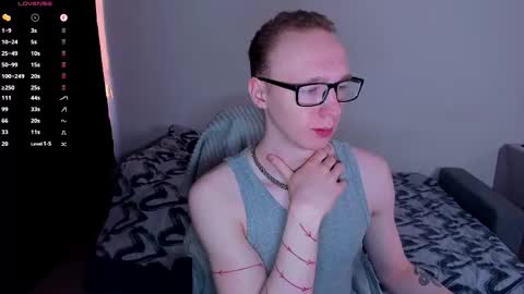 alex_silent online show from March 10, 2:38 am