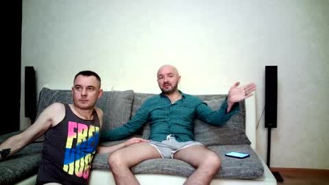 Alex and Tobey online show from November 3, 3:30 am