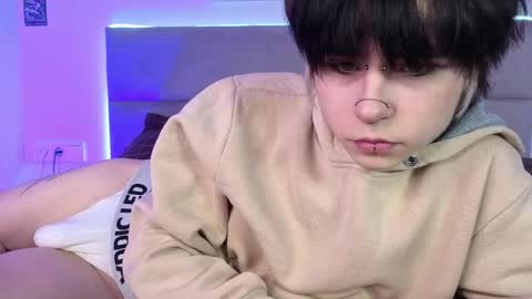 Alex Valley online show from April 10, 11:09 pm