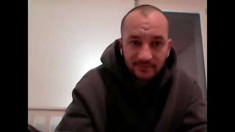 Snapshot of alex_vlad chatting on February 25, 4:33 am Alexandru online show from February 25, 4:33 am