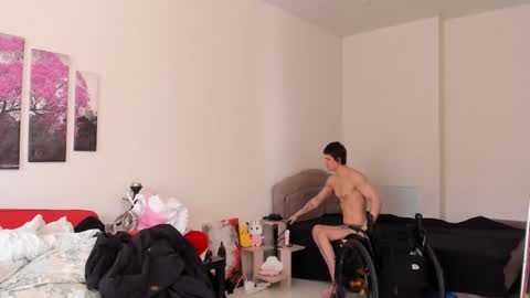 Alex WandHot online show from March 8, 8:22 am