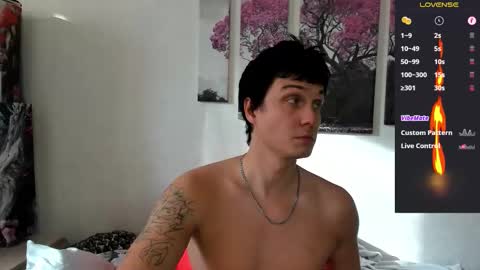 Alex WandHot online show from October 30, 8:27 am