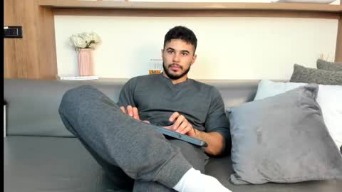 alex_wolf05 online show from March 22, 6:11 pm