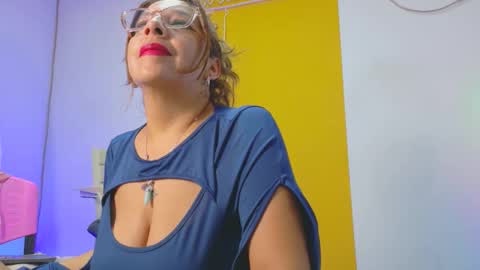 Alexa online show from April 12, 10:48 pm