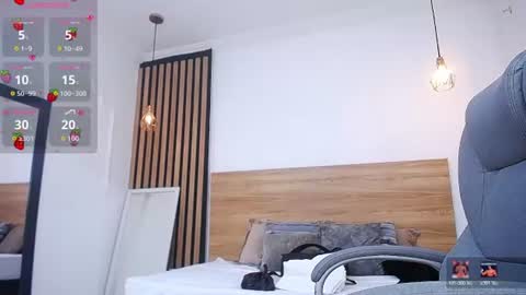 Alexa Forbes online show from July 17, 2:40 am