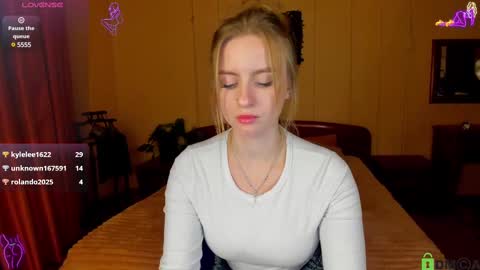 Snapshot of alexa_glory chatting on February 25, 3:38 pm Alexa online show from February 25, 3:38 pm