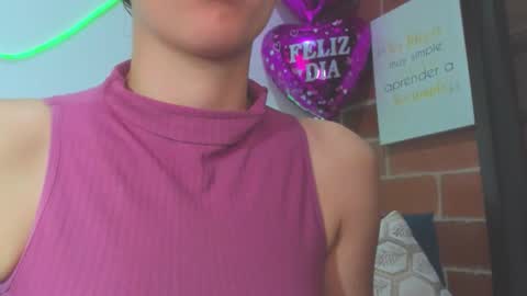 Snapshot of alexa_latina chatting on September 12, 3:01 pm alexa latina online show from September 12, 3:01 pm