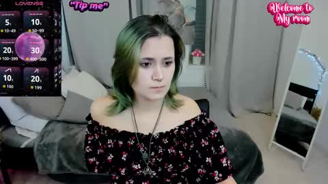 alexa_lexi online show from October 5, 11:08 am