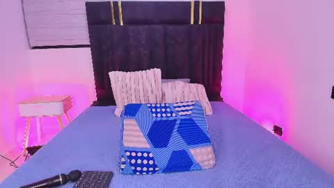 Snapshot of alexa_meller chatting on June 27, 3:11 am Alexa online show from June 27, 3:11 am