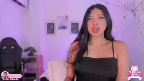 Alexa Millers online show from November 1, 4:03 am