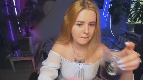 alexa_pirs online show from September 28, 1:16 pm