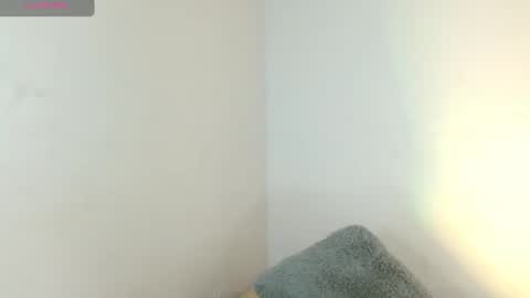   online show from March 26, 9:09 pm