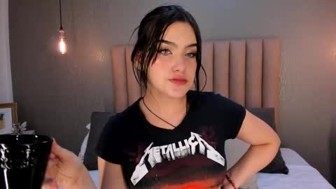 Snapshot of alexa_thaylor_ chatting on January 15, 3:29 pm Alexa Thaylor online show from January 15, 3:29 pm