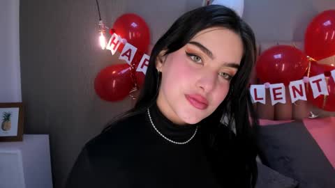 Snapshot of alexa_thaylor_ chatting on February 16, 5:15 pm Alexa Thaylor online show from February 16, 5:15 pm