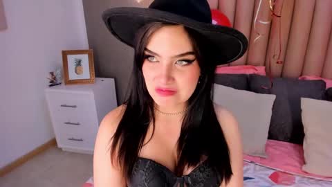 Snapshot of alexa_thaylor_ chatting on February 21, 6:15 pm Alexa Thaylor online show from February 21, 6:15 pm