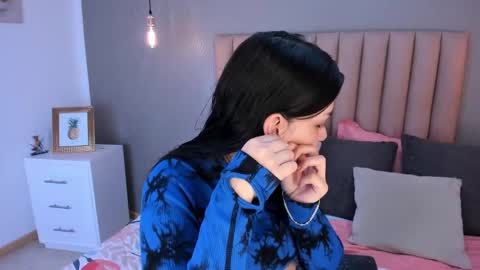 Snapshot of alexa_thaylor_ chatting on March 11, 2:51 pm Alexa Thaylor online show from March 11, 2:51 pm