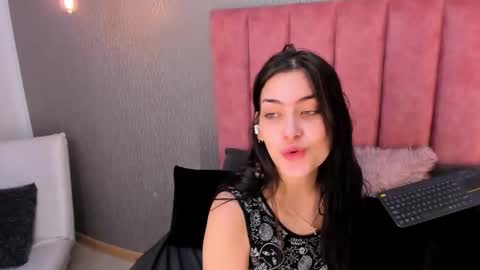 Snapshot of alexa_thaylor_ chatting on November 28, 3:14 pm Alexa Thaylor online show from November 28, 3:14 pm